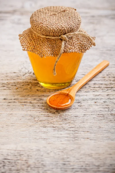 Miele di acacia — Foto Stock