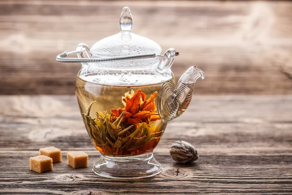 Flowering tea — Stock Photo, Image