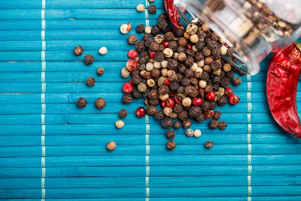 Pepperscorns의 혼합물 — 스톡 사진
