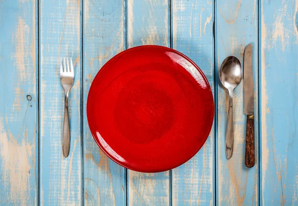 Empty red plate — Stock Photo, Image