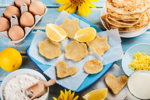 Lemon pancakes — Stock Photo, Image