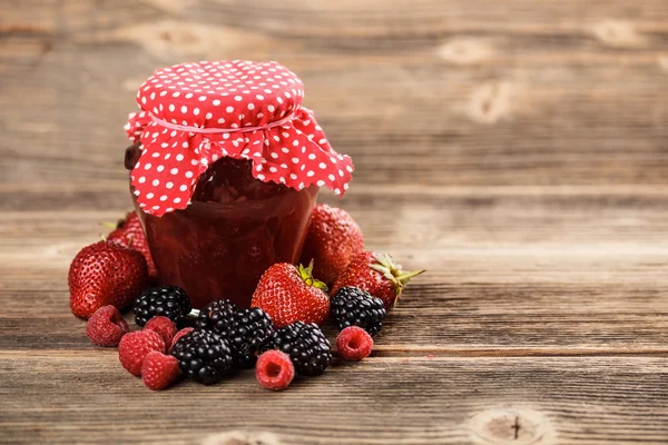 Traditionele huisgemaakte confiture — Stockfoto