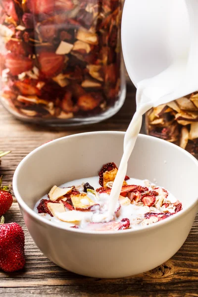 Ciotola di muesli — Foto Stock