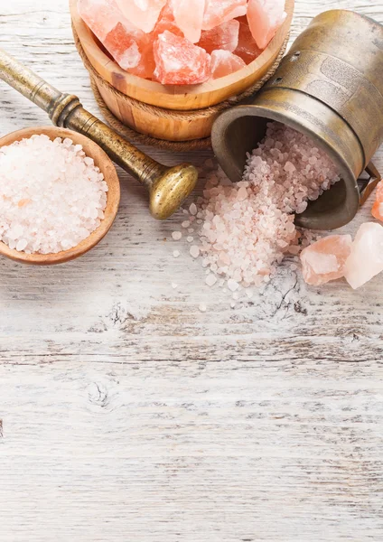 Himalayanskt rosa salt — Stockfoto