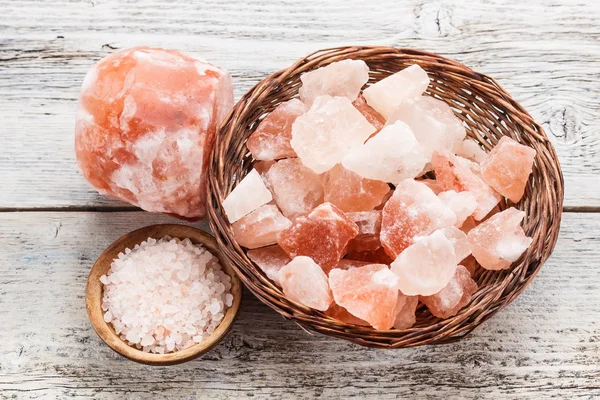 Himalayanskt rosa salt — Stockfoto