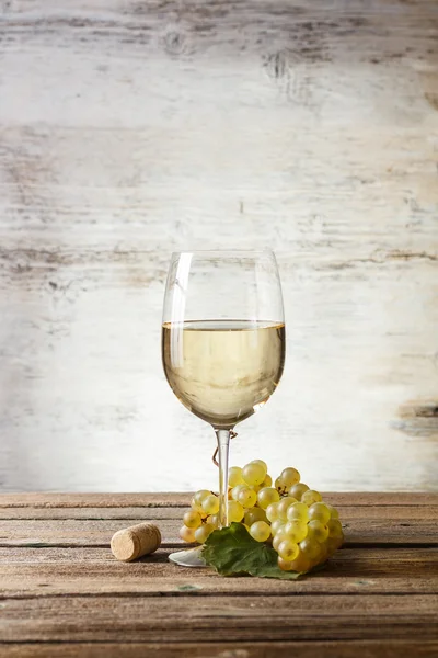 Wineglass with white wine — Stock Photo, Image