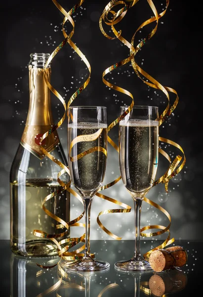 Champagnergläser — Stockfoto