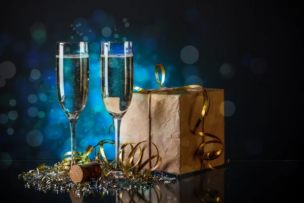 Two champagne glasses — Stock Photo, Image