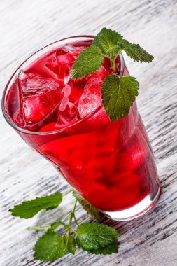 hibiscus buzlu çay