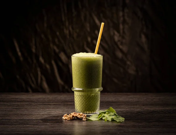 Blended Green Smoothie Aragula Nuts Apple Juice — Stock Photo, Image