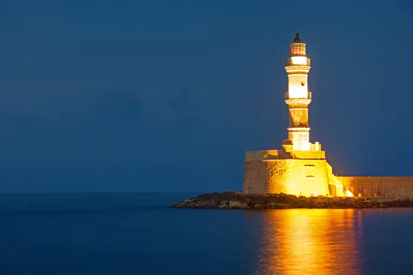 The lighthouse of Chania at night — Stock Photo, Image