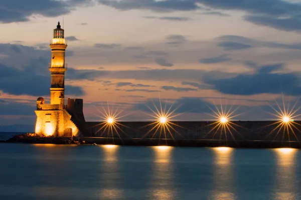 The lighthouse of Chania after sunset — Stock Photo, Image