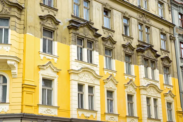 Unterminierte Haussanierung — Stockfoto