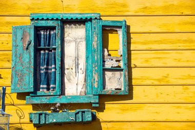 la boca ayrıntılarıyla penceresi