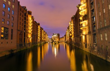 Speicherstadt geceleri