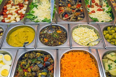 renkli salata seçimi