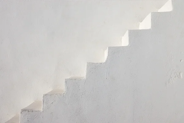 Clean white stairs — Stock Photo, Image