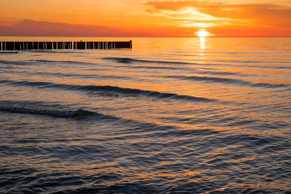 Puesta de sol en el mar Báltico — Foto de Stock