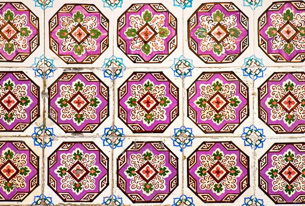 Traditional old tiles — Stock Photo, Image