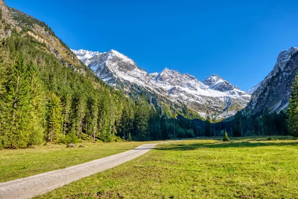 Das Schöne Oytal Bei Oberstdorf Den Bayerischen Alpen — Stockfoto