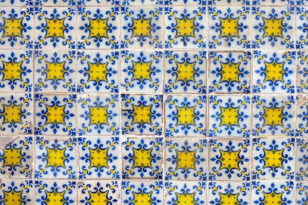 Fundo Uma Parede Feita Azulejos Típicos Portugueses — Fotografia de Stock