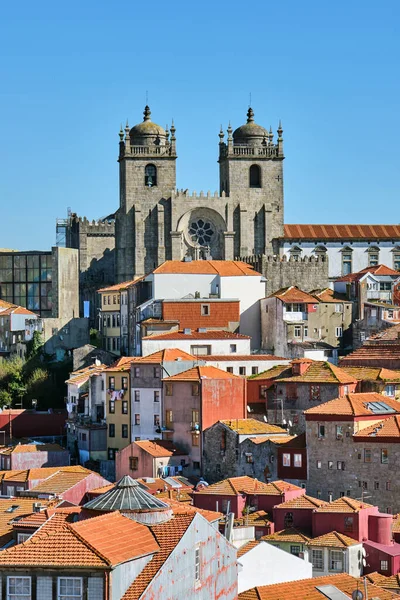 Kathedraal Een Deel Van Oude Stad Porto Een Zonnige Dag — Stockfoto