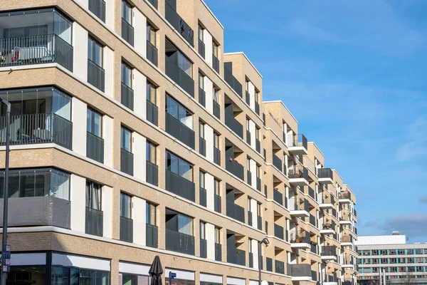 Edifícios Apartamentos Modernos Uma Área Desenvolvimento Habitacional Berlim Alemanha — Fotografia de Stock