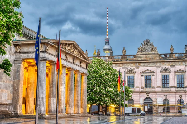 Меморіал Neue Wache Унтер Ден Лінден Берліні Світанку Разом Німецьким — стокове фото