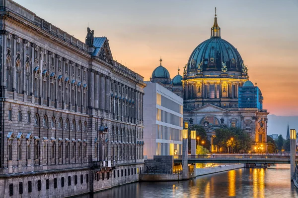 View River Spree Berlin Sunset Cathedral Back — Stockfoto
