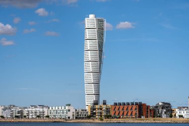 İsveç, Malmö 'de Gövde Dönüşü, güneşli bir günde
