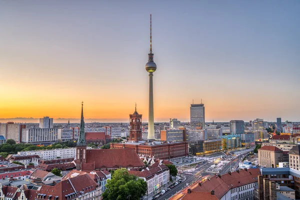 Centro Berlim Com Famosa Torre Após Pôr Sol — Fotografia de Stock