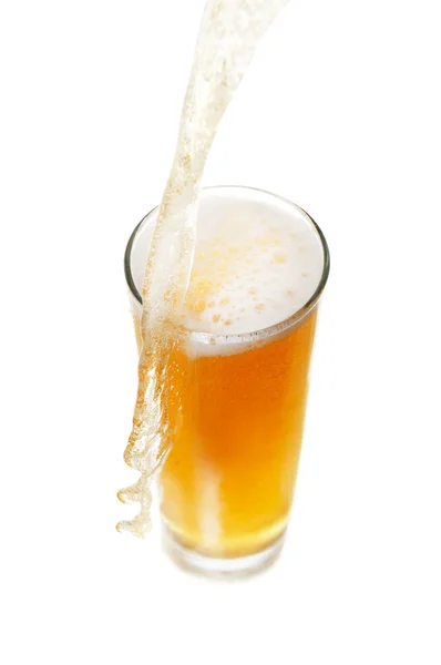 Cerveza en vidrio —  Fotos de Stock