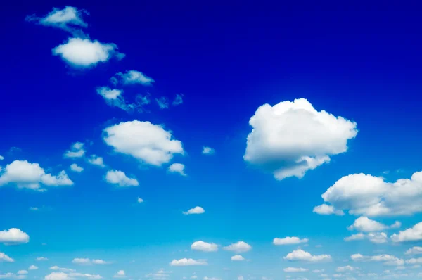 White clouds — Stock Photo, Image