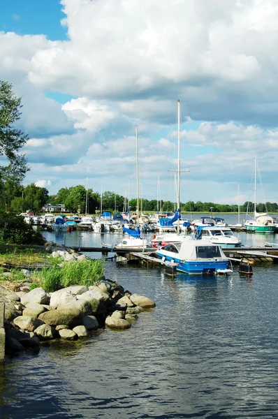 Jachten in de haven — Stockfoto