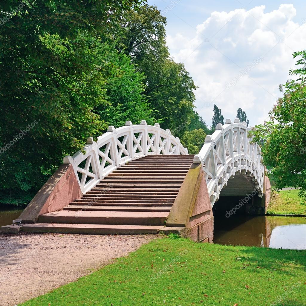 Stone bridge 