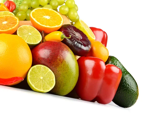 Obst Und Gemüse Seitenansicht Isoliert Auf Weißem Hintergrund — Stockfoto