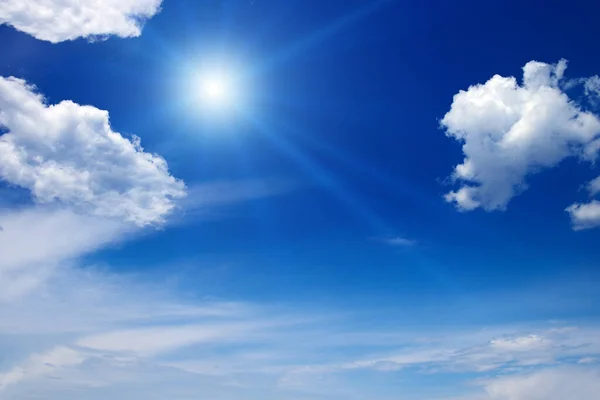 Bright Sun Beautiful Blue Sky White Fluffy Clouds — Foto de Stock