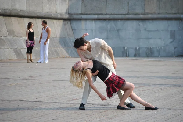 Taniec uliczny — Zdjęcie stockowe