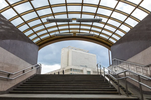 Vista de Omsk desde el paso subterráneo — Foto de Stock