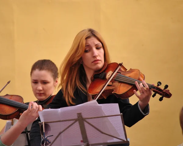 Street performers and musicians — Stock Photo, Image