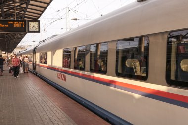 Hız?? yolcu treni Sapsan