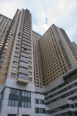 modern yüksek katlı apartman