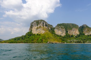 kayalar andaman Denizi'nin kıyısında. Krabi thailand
