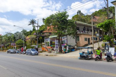 sokaklar ve ao nang kasaba evleri