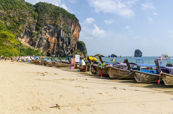 Playa de arena en la península de Railay Tailandia — Foto de Stock