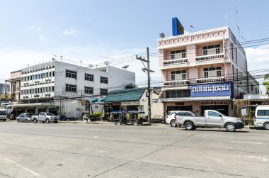 sokaklarda il şehir Tayland krabi Town. alan, evler ve dükkanlar