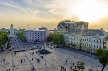 Eski evler, sokaklar ve meydanlar Kiev Merkezi.