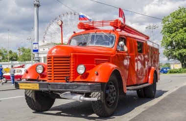 eski Sovyetler yangın kamyon nadir taşıma Moskova fuarında