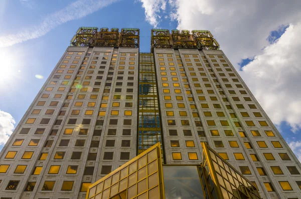 Fachada do edifício do Presidium da Academia Russa de Ciências edifício moderno da Federação Russa — Fotografia de Stock