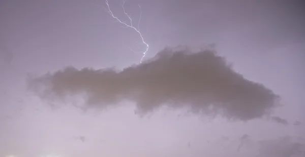 Nube de trueno — Foto de Stock